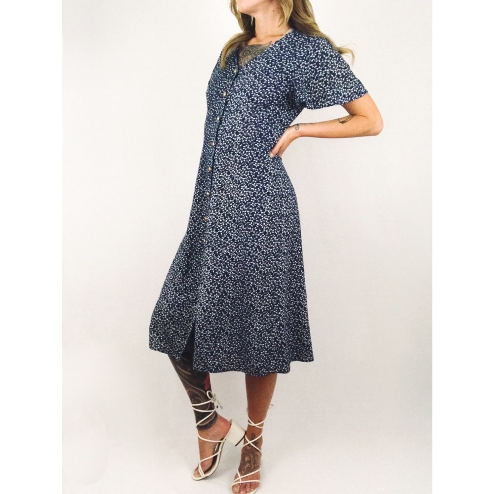 Vintage Botanical Flutter Sleeve Dress in Blue | Size M